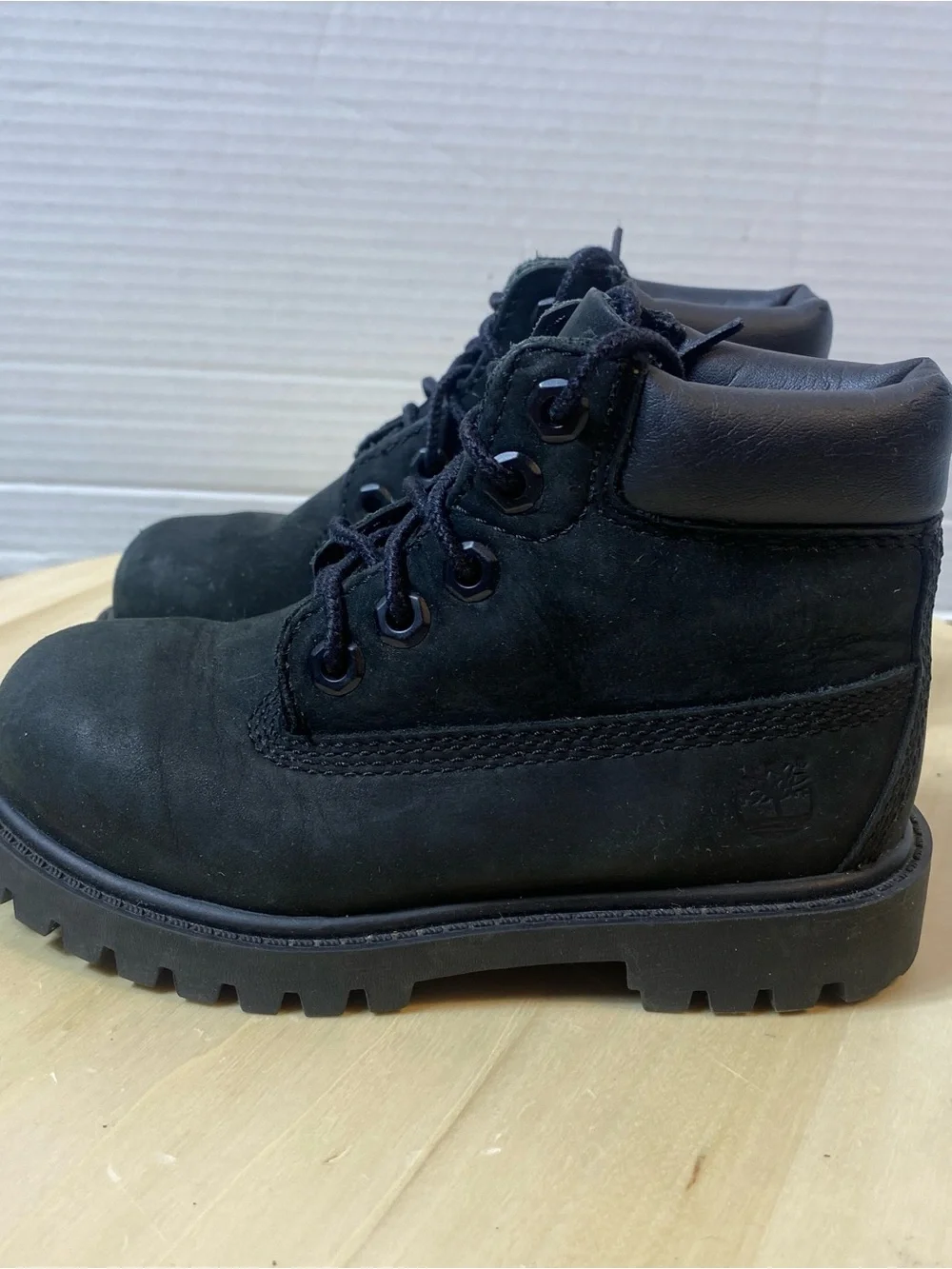 Timberland Black Nubuck Leather Waterproof Boots Kids Size Toddler 8